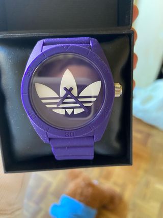 Reloj Deportivo Adidas Morado