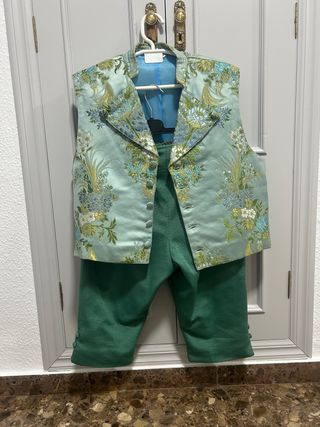 Traje Fallero Torrentí Verde y Dorado