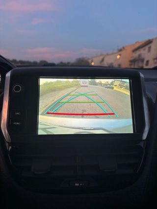 Peugeot 208 2018 Automático 110CV Tech Edition