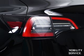 Tesla Model 3 Gran Autonomía AWD