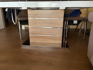 Mesa de comedor extensible moderna