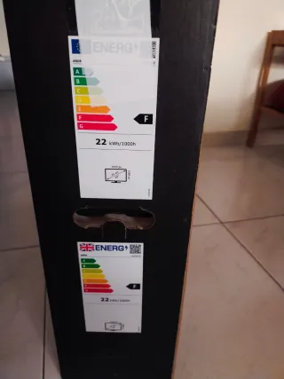 Monitor ASUS VA249HE 23.8 - Como nuevo