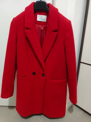 Cappotto rosso Stradivarius