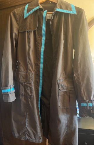 Gabardina Alba Conde Marrón Chocolate