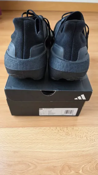 Adidas Ultraboost Light 41 1/3