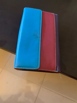 Cartera morada/ colores varios
