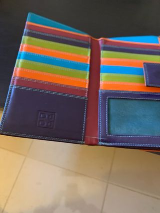 Cartera morada/ colores varios