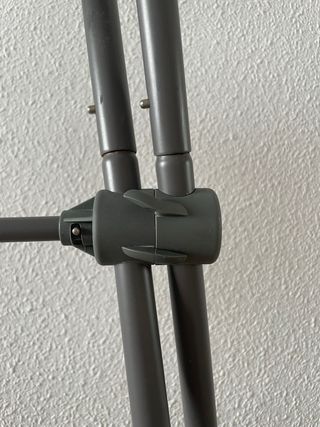 Bañera Stokke con patas y adaptador recién nacido