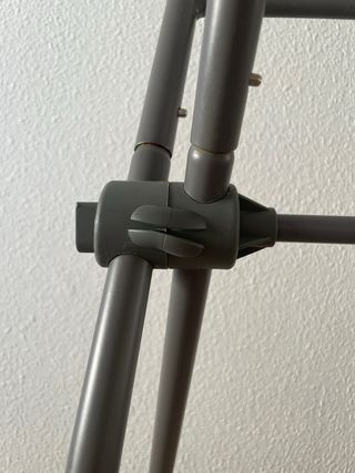 Bañera Stokke con patas y adaptador recién nacido