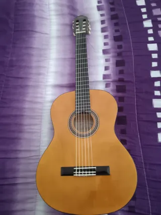 Guitarra Clásica Marrón