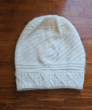 Cappello invernale bianco slouchy