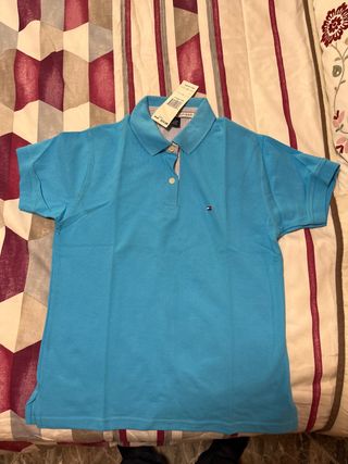 polo mujer talla M  marca Tommy Hilfiger