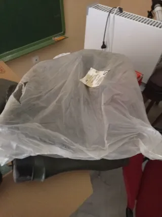 2 pares una nueva, la otra poco uso Botas de ag