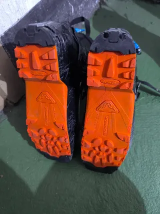 Esquís travesía Movement equipo completo.