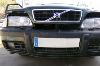 Paragolpes del volvo v70 2.4 g ranchera, 100511