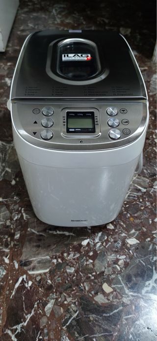 Panificadora SilverCrest con cuba ILAG