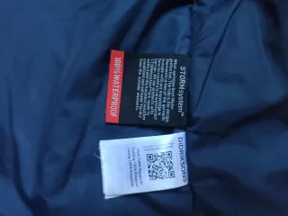 Chaqueta marca Didrikson Talla 110.Modelo Lun