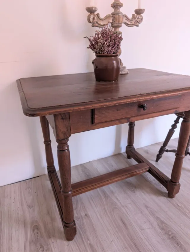 Antico tavolo francese