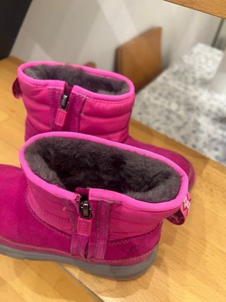 Botas UGG niña rosa waterproof T32.5