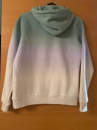 Sudadera talla S-M marca Hollister con capucha