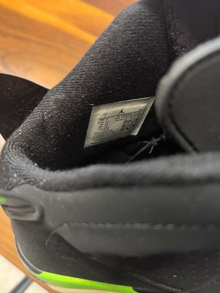 Scarpe Jordan Nere e Verdi