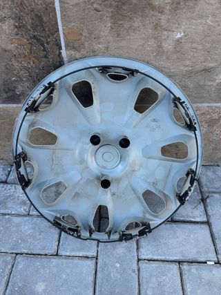 Tapacubo Ford 16 Pulgadas