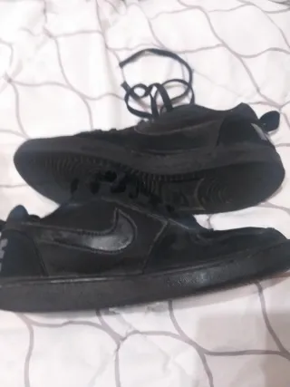 Zapatilla Nike Negra