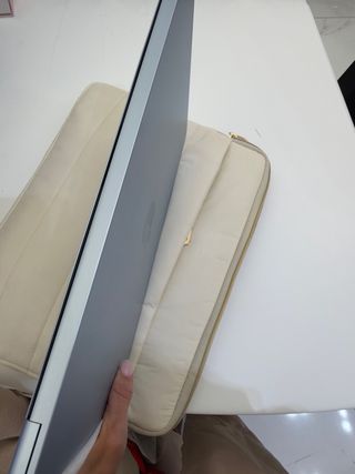 MacBook Air M3 2025 Plata