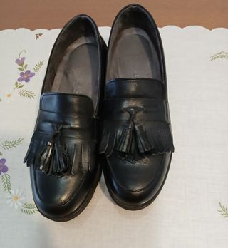 Mocasines Pitillos negros suela goma