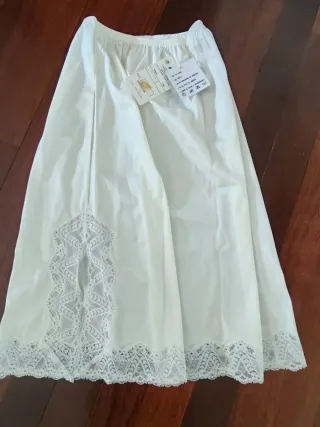 Combinación blanca con encaje, abierta