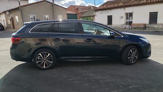 Toyota Avensis 2.0 150D BUSINESS ADVANCE TS