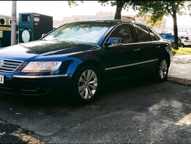 Volkswagen Phaeton 2004