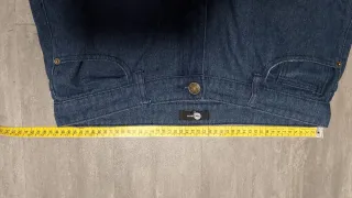 Pantalón vaquero azul hombre