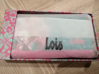 Cartera Lois Mujer. Importe no negociable.