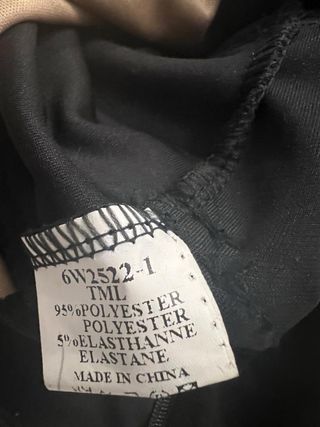 Vestido de fiesta encaje y plumas