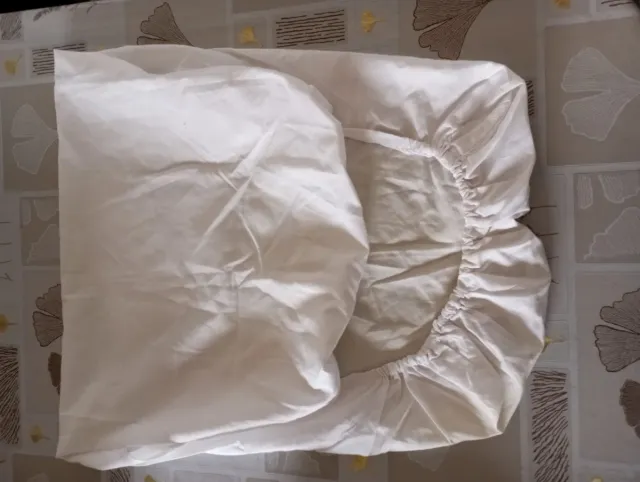 Set lenzuola e federa per culla del bambino.