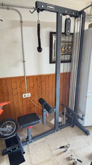 Máquina Polea Alta y Baja