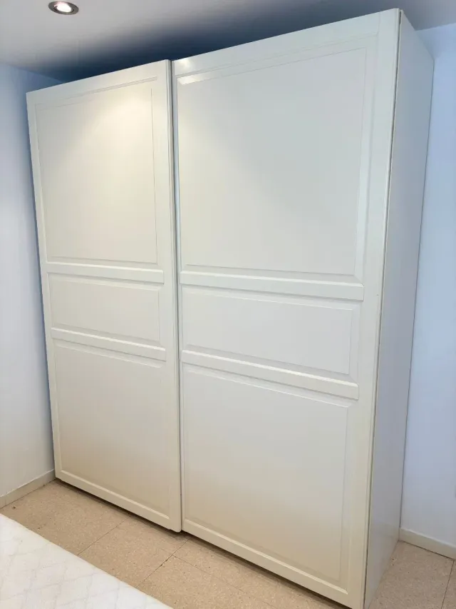 Armario puertas correderas blanco