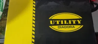 Zapatos seguridad Diadora negros y amarillos
