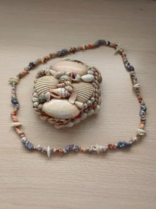 Joyero y collar caracolas Galicia