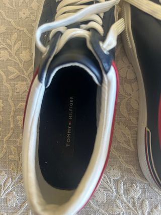 Zapatillas Tommy Hilfiger Azul y Blanco