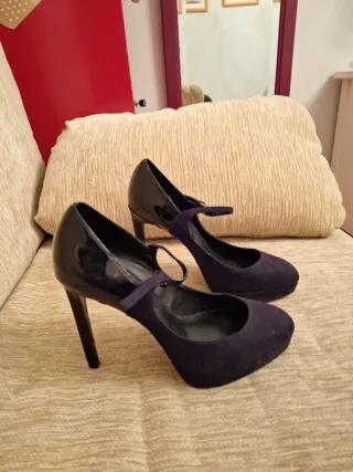 Zapatos de tacón ante y charol