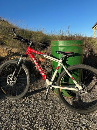 Bicicleta Specialized Rockhopper Pro