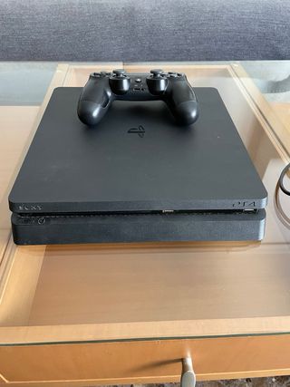 PS4 Negra + Mando Original + Mando Cable de regalo