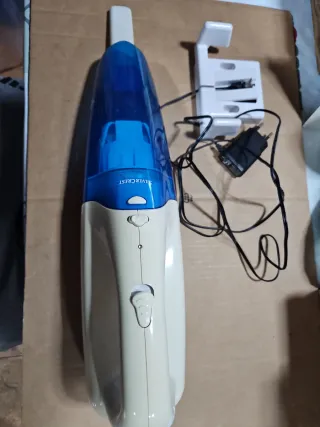 Aspirador de mano Silver Crest