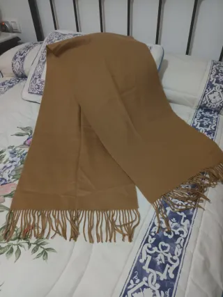 Bufanda de lana a rayas o lisas