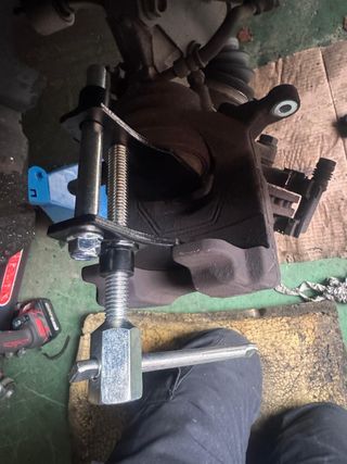 Compresor pistones pinzas freno