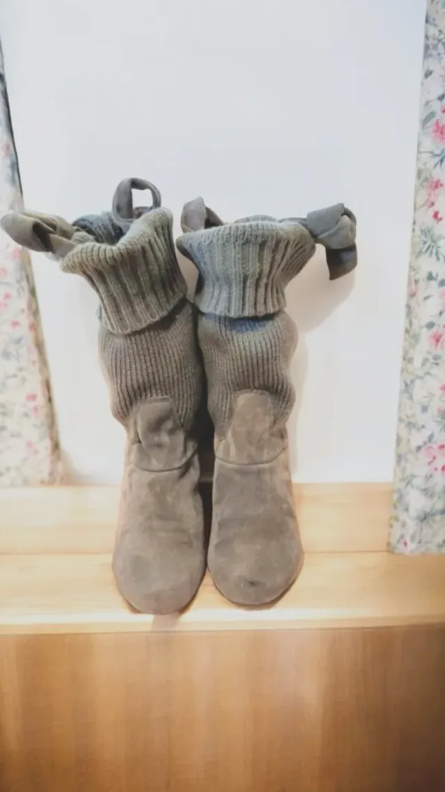 Botas Alma en Pena de ante y punto.