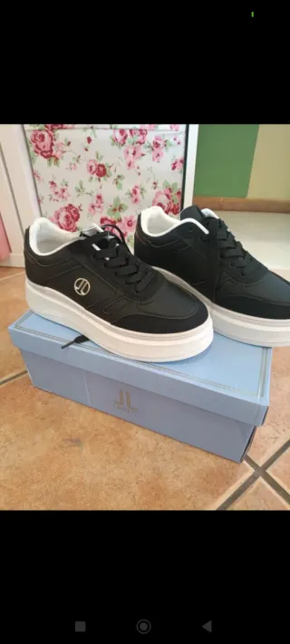 Scarpe donna nere con plateau