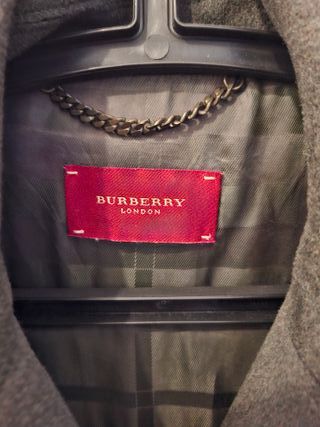 Abrigo Burberry Angora borde Botella.  Talla 40/42